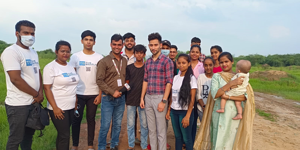 Become a Volunteer at The Samajh